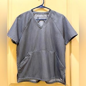 Figs women’s kangaroo pocket scrub top